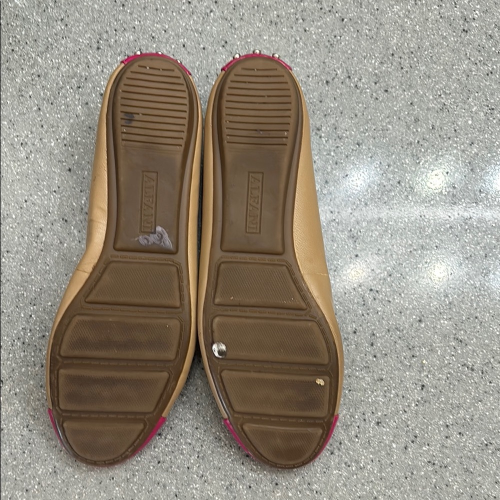 Alfani Tan and Pink Flats with Rounded Toe Design - Picture 2 of 7
